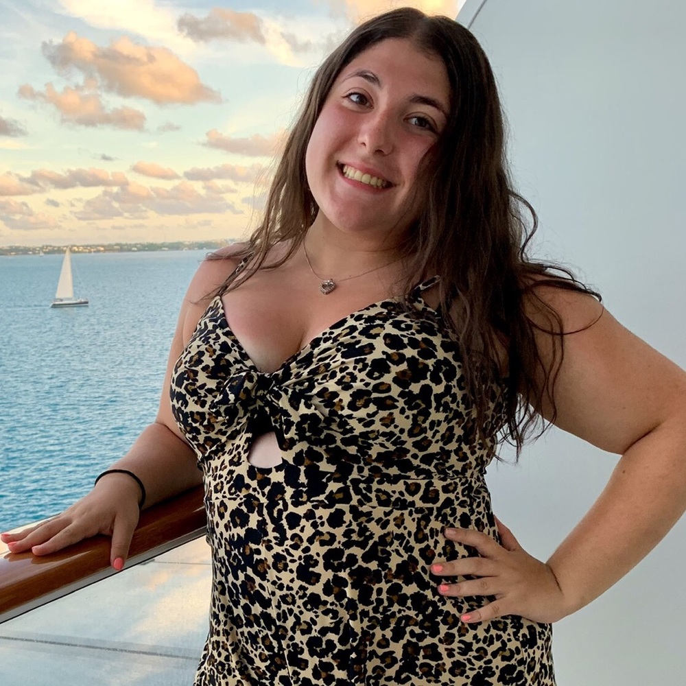 Meet your Posher, Nicoletta